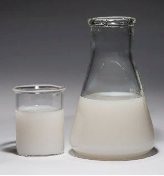 Acrylamid/Acryloyloxyethyl Trimethyl Ammoniumchlorid Kopolymer und Paraffinum Liquidum und C11-15 Pareth-7 Rheologie