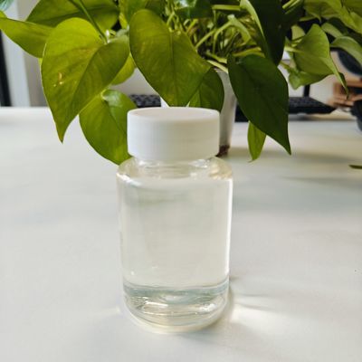 Octocrylene Cas 6197-30-4 Öllöslicher UVB-Absorber hat hervorragende wasserdichte Eigenschaften für Sonnencreme